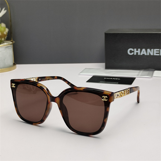 Chanel Sunglass AA 060